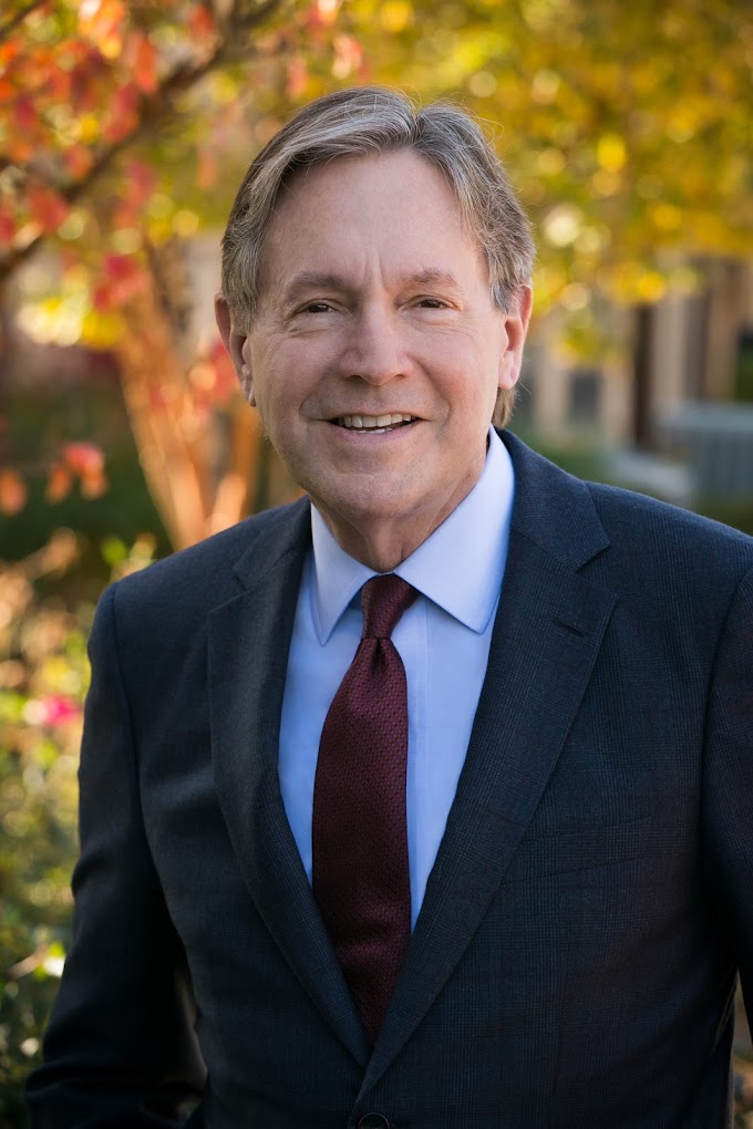 Dr. Bruce Kehr